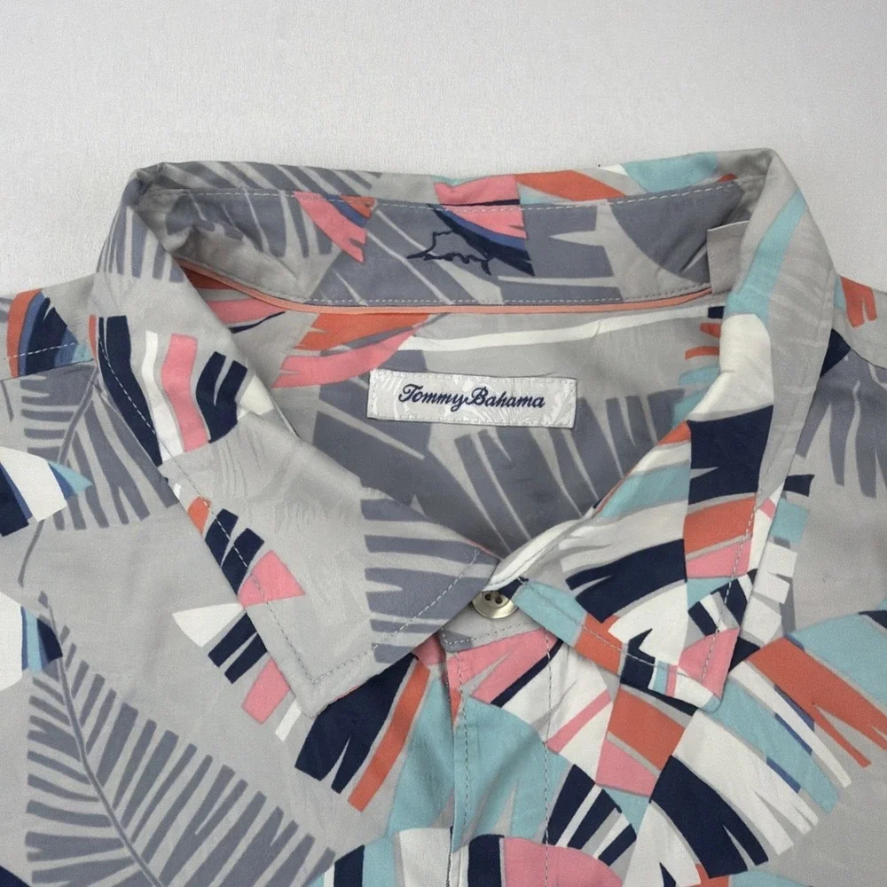 Tommy Bahama Button Up Shirt Mens Size‎ 3XL Floral Hawaiian Tropical Cotton/Silk